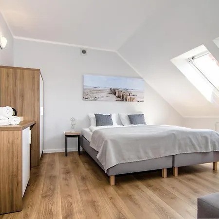 Chrobry ヴィラ ミエルノ